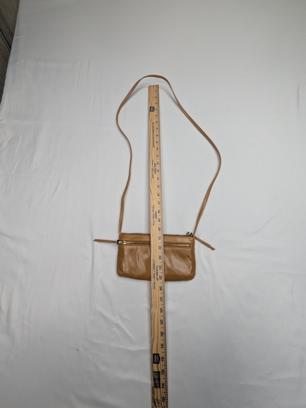 HOBO International Tan Leather Crossbody Pouch / Purse - Picture 15 of 16